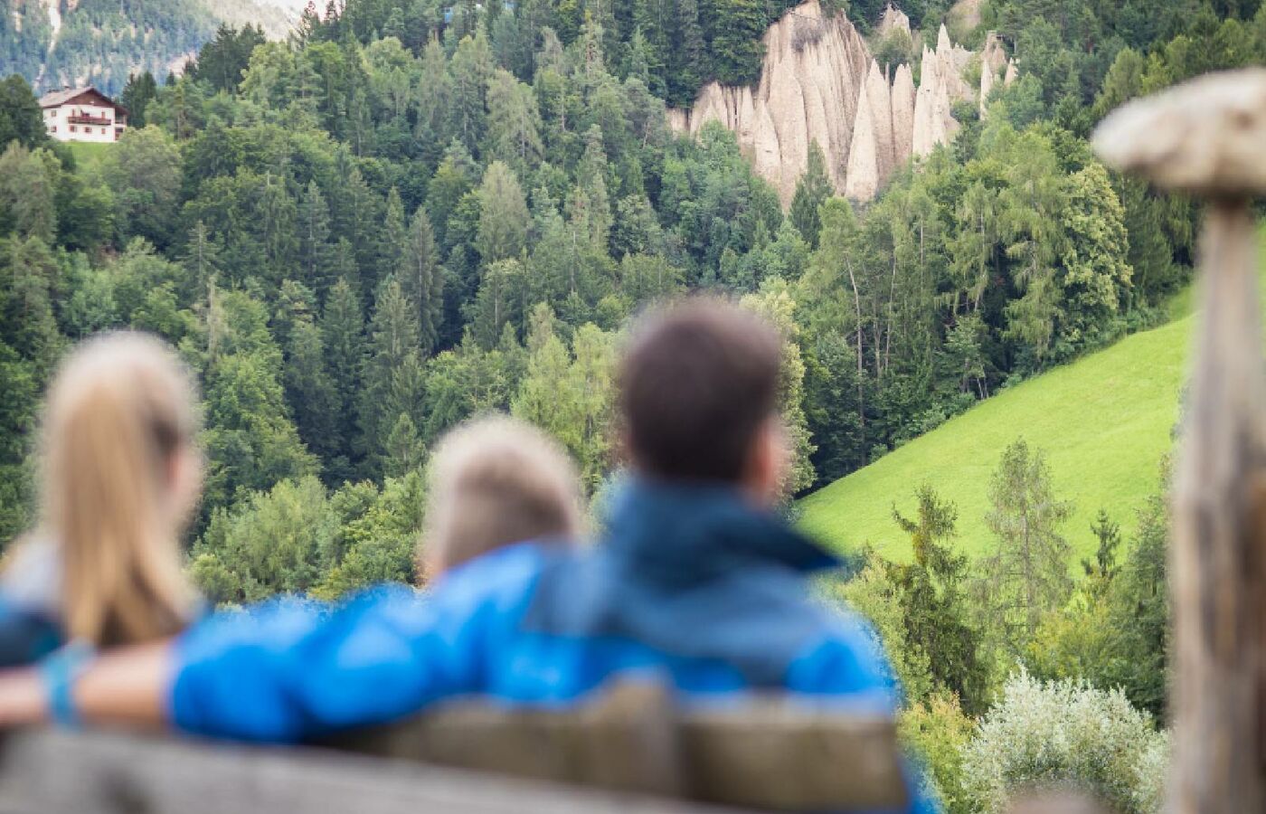 Steinegger Dorfrundgang mit Erdpyramiden 